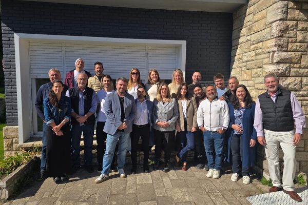 Denoya renueva su presidencia en la Cámara de Turismo de Bariloche y suma más instituciones